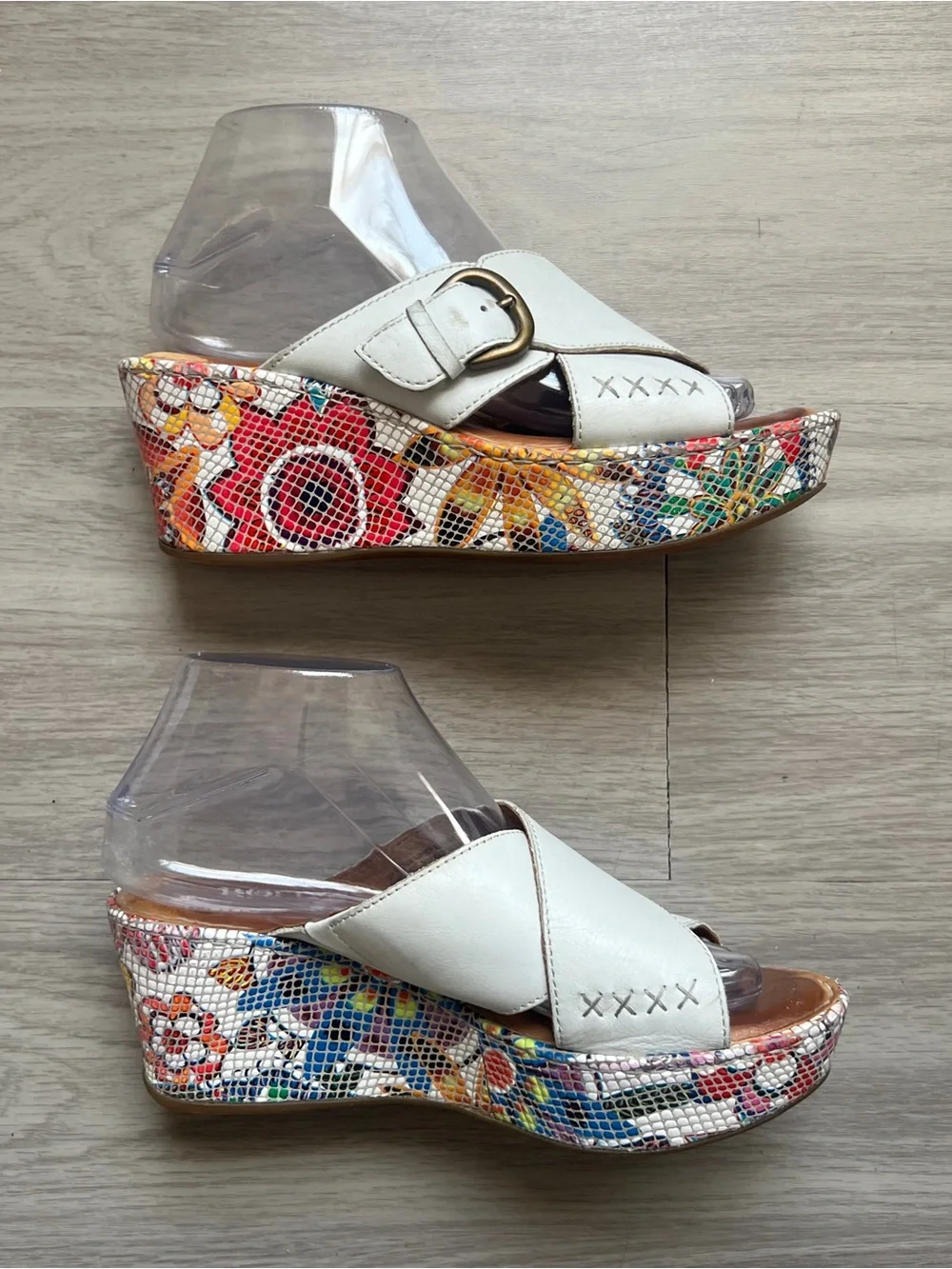 Børn White Leather Floral Platform Wedge Sandals Size 8M Boho